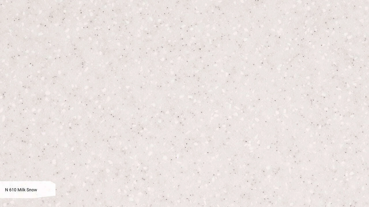 Акриловый камень N 610 Milk Snow